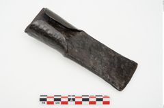 Foto von Eisenschaftlappenbeil (NHMW-PRAE-025068)